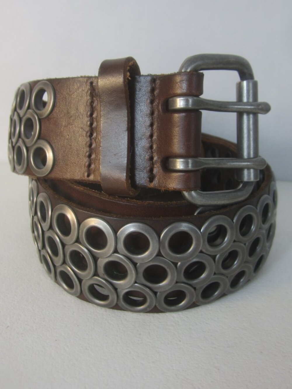 NEW J Crew Unisex Small Belt Brown Leather Grommets Biker Metal Fits 28" - 32"